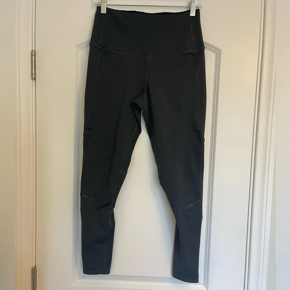 Adidas Energy Running Climaheat Grey Black Leggings Size Medium - Picture 4 of 11